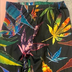 Colorful Leaf Print Leggings